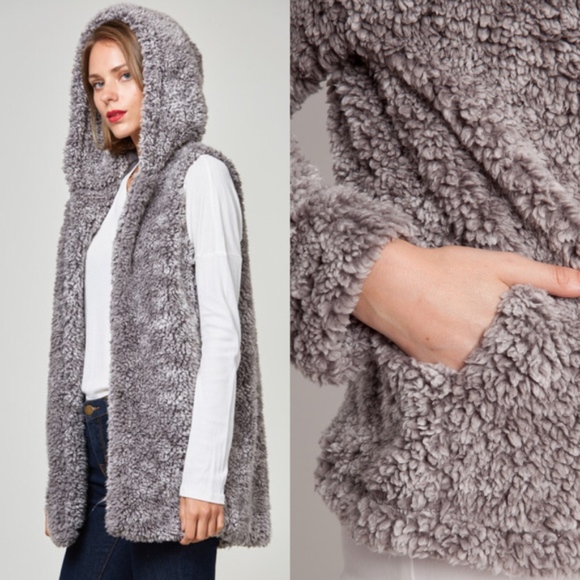 Glamvault Jackets & Blazers - Cozy Sherpa Hooded Vest with Pockets sold